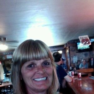 Meet your Posher, Connie